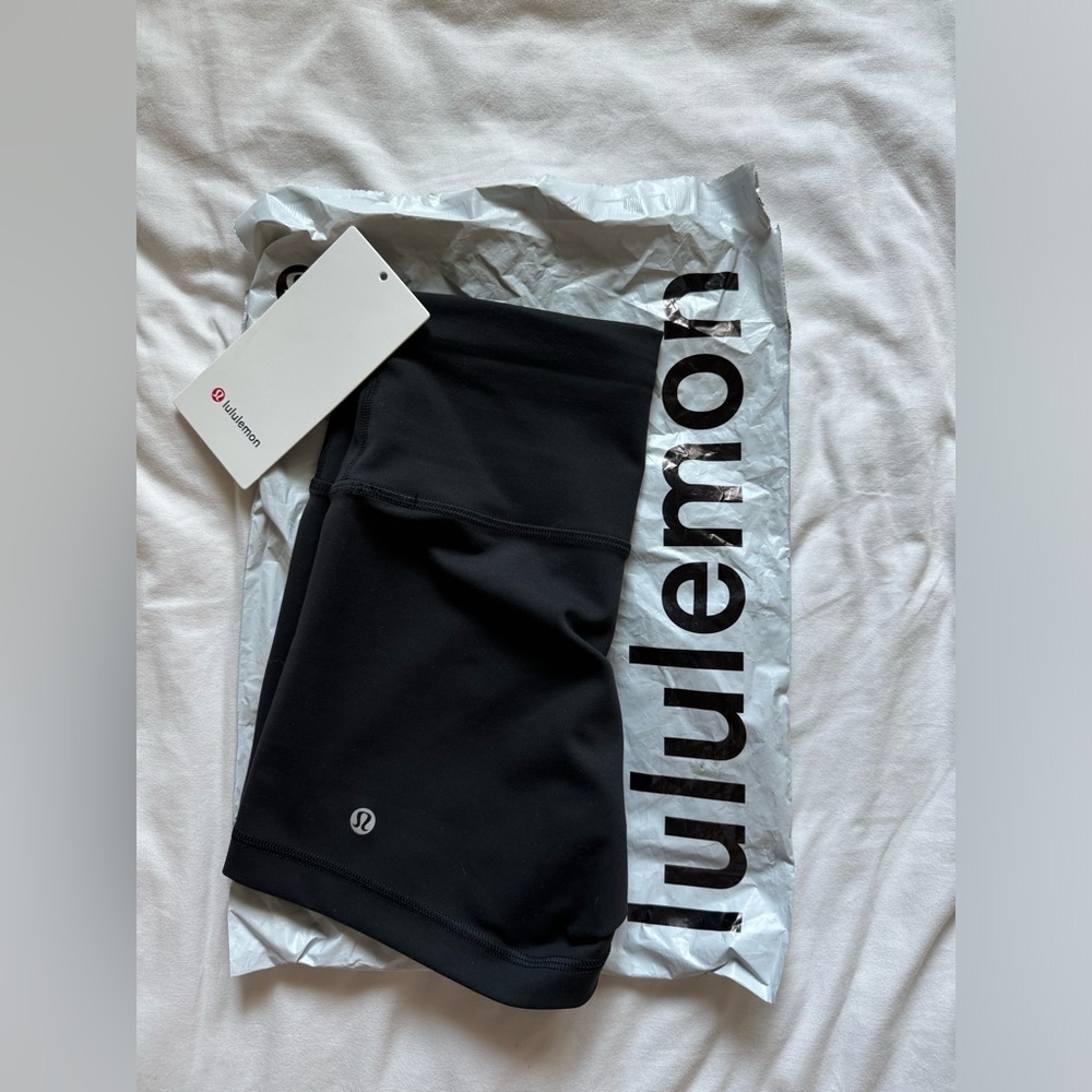 Lululemon 4” Wunder Train Shorts
